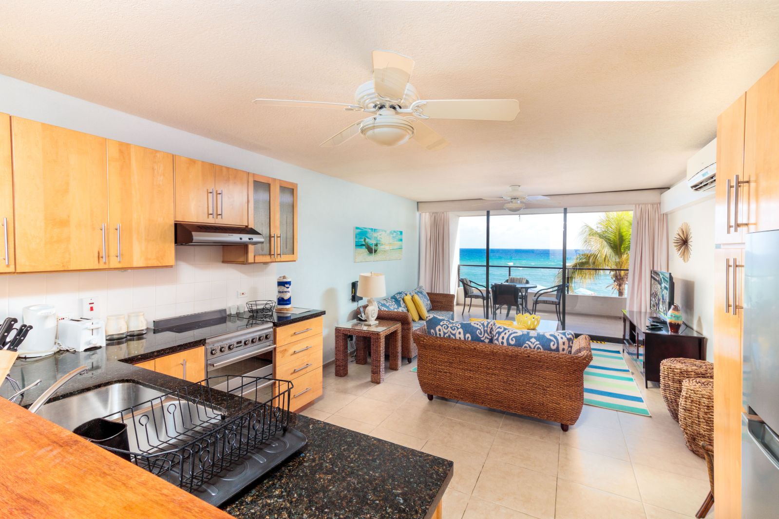 Sea Glass Poolside Condo