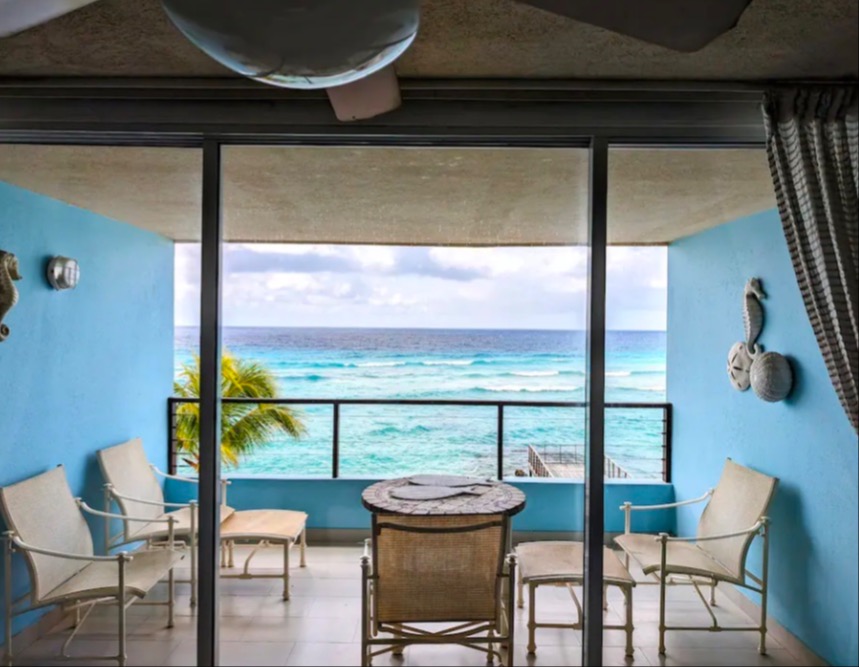 Deja Blue Corner Condo